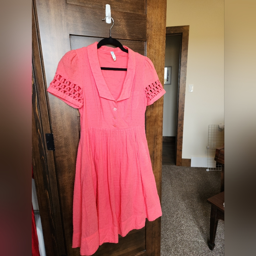 Anthropologie Maeve Pink Swiss dot Cotton Short sleeve A-line dress, Size 6